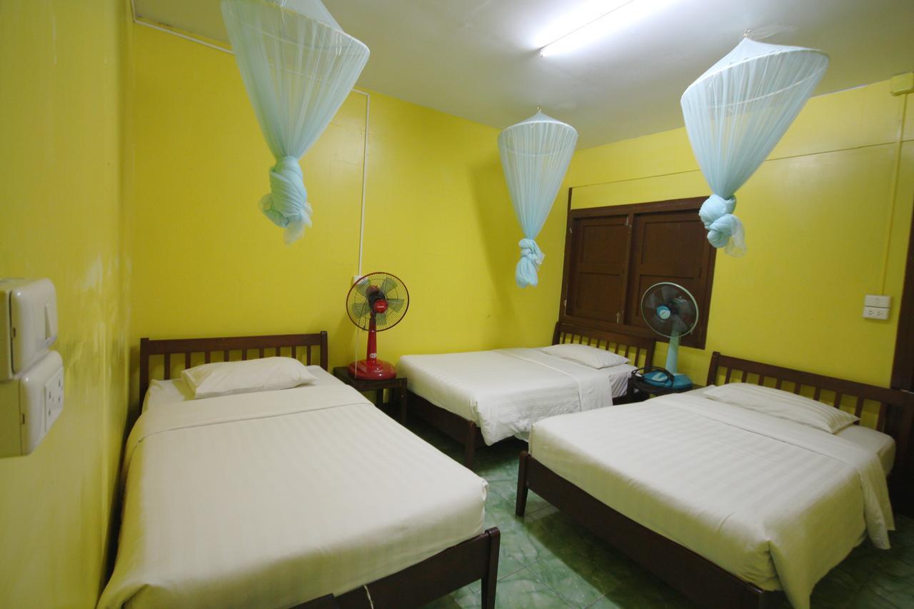 Baan Bua Homestay Chiang Rai Exteriör bild