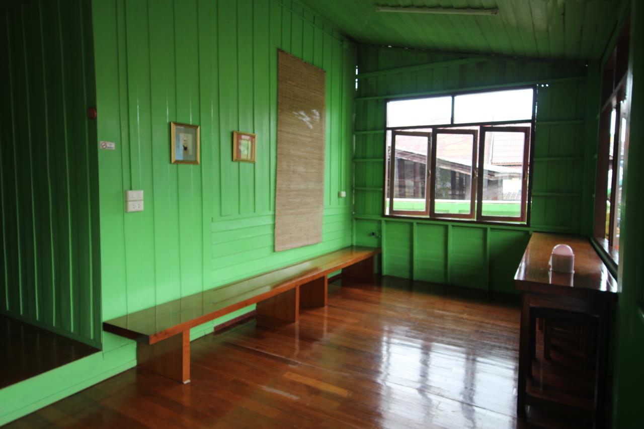 Baan Bua Homestay Chiang Rai Exteriör bild