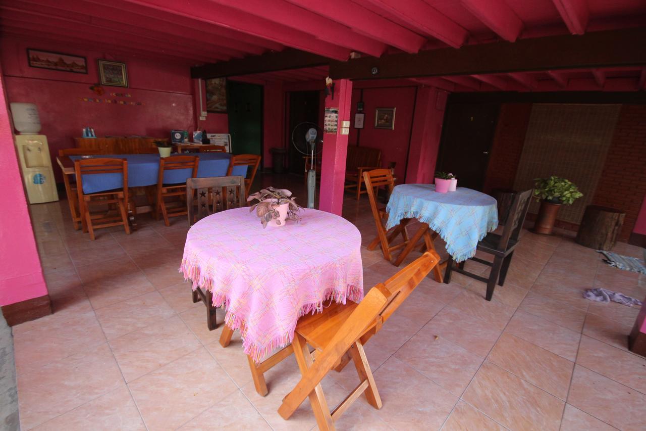 Baan Bua Homestay Chiang Rai Exteriör bild