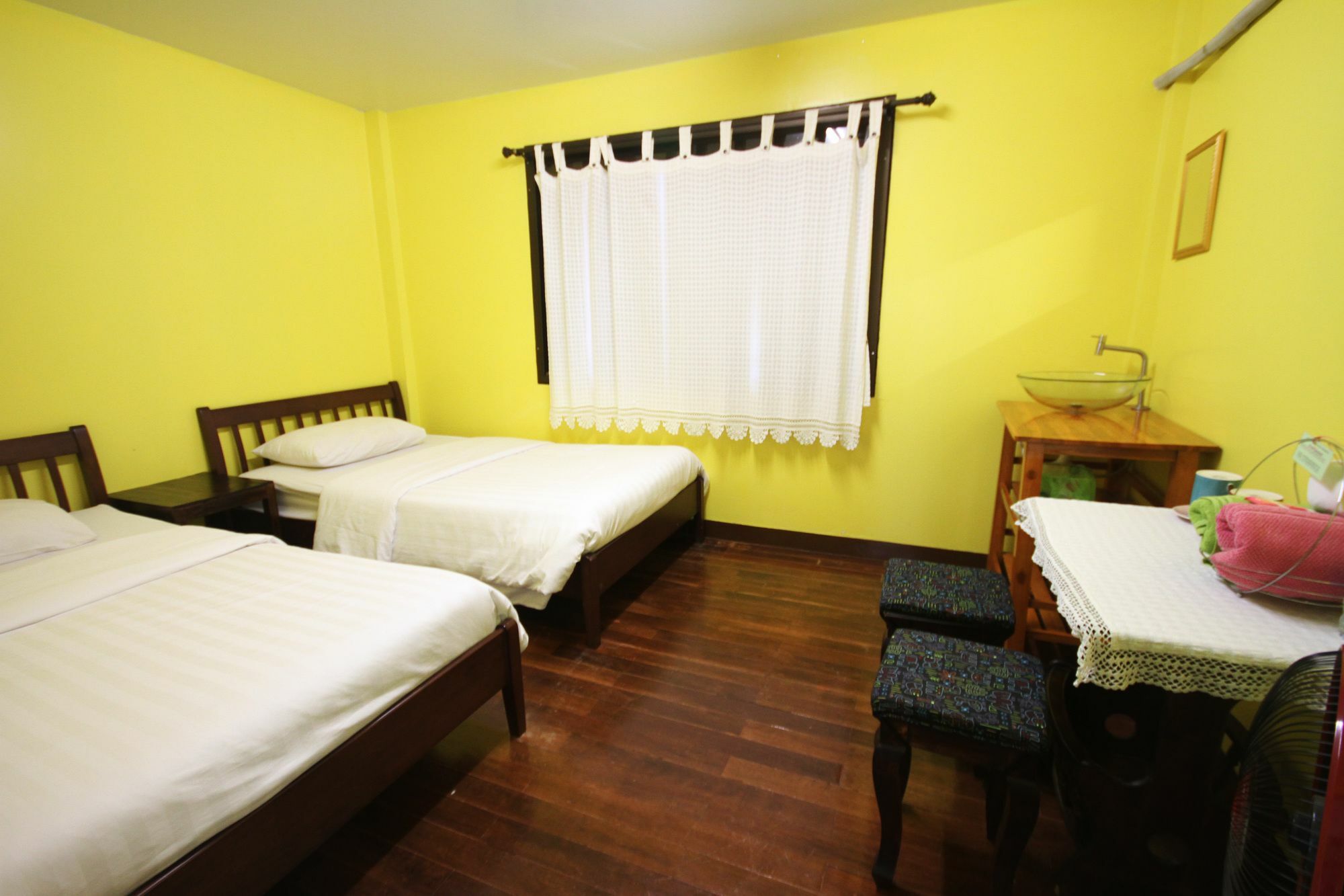 Baan Bua Homestay Chiang Rai Exteriör bild