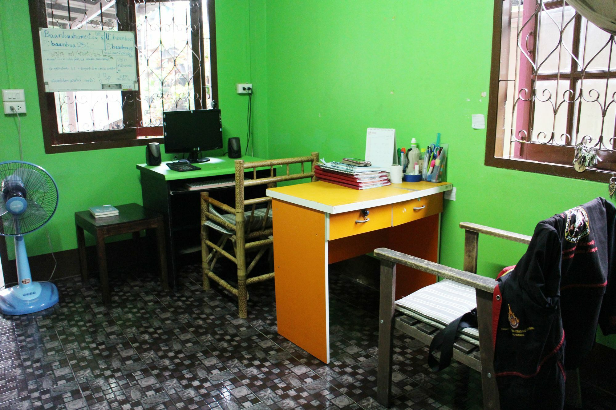 Baan Bua Homestay Chiang Rai Exteriör bild